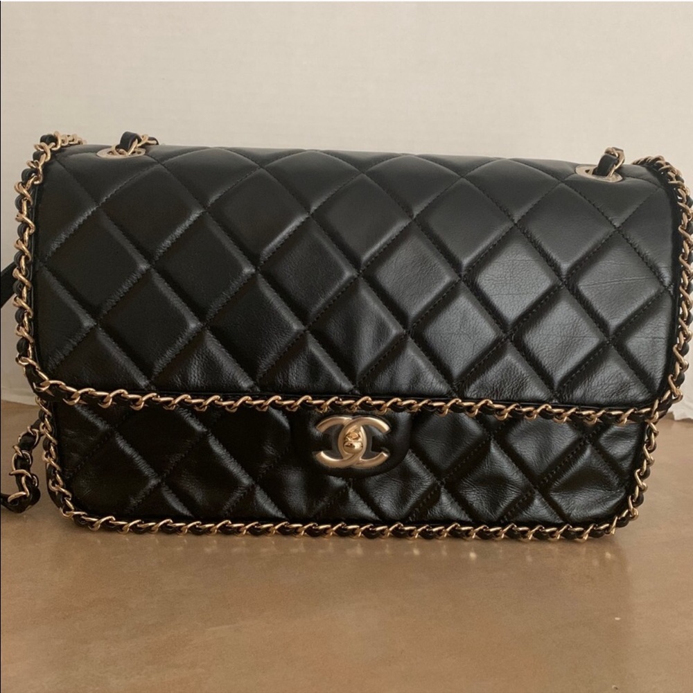 Running chain flap bag